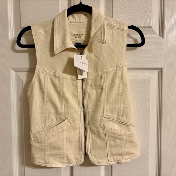 American Eagle Outfitters Jackets & Blazers - American Eagle Cream Sleeveless Vest Womens XS Biker Cotton Zip Pockets NWT